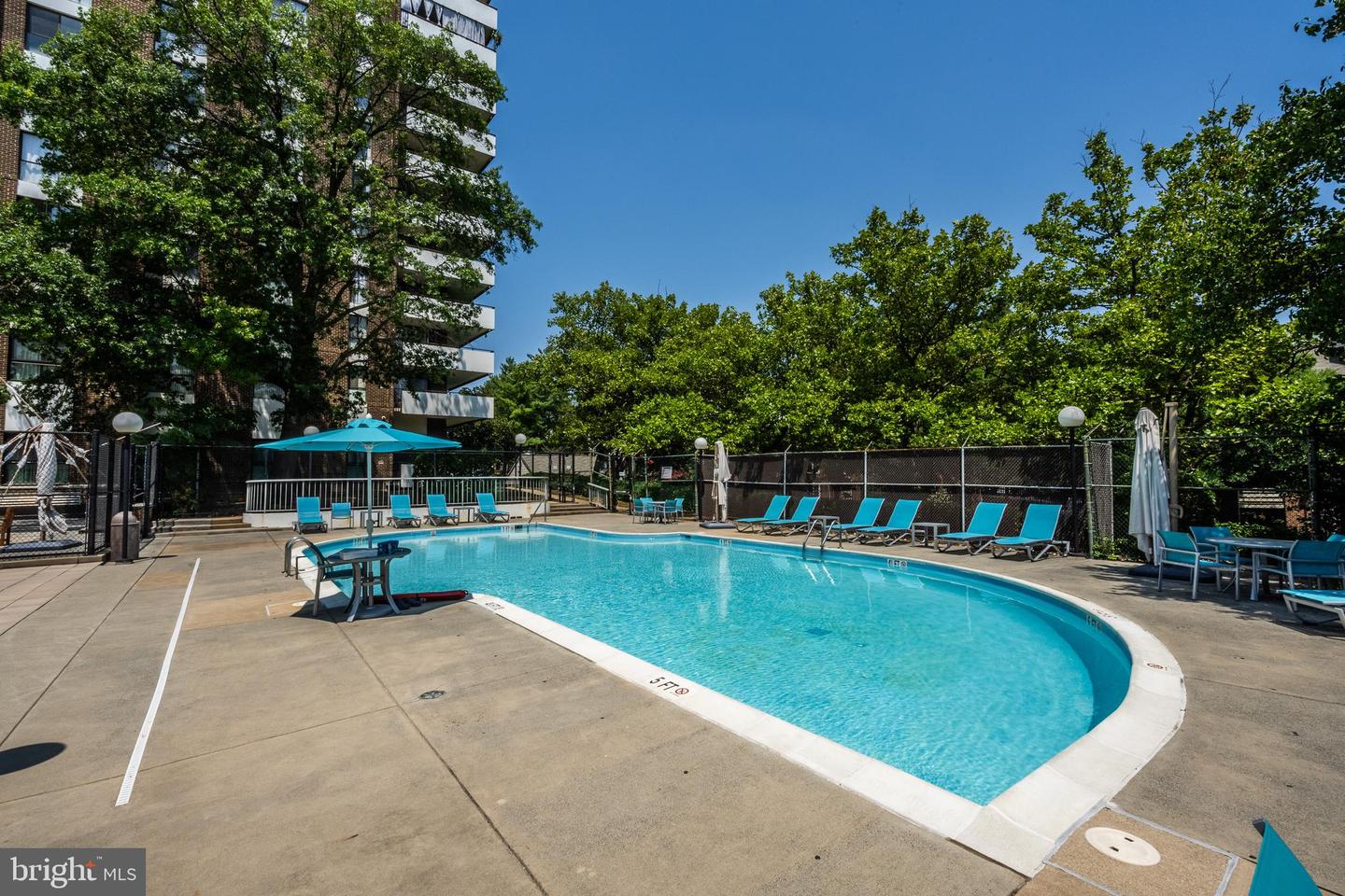 250 S REYNOLDS ST #1207, ALEXANDRIA, Virginia 22304, 3 Bedrooms Bedrooms, 10 Rooms Rooms,2 BathroomsBathrooms,Residential,For sale,250 S REYNOLDS ST #1207,VAAX2038792 MLS # VAAX2038792