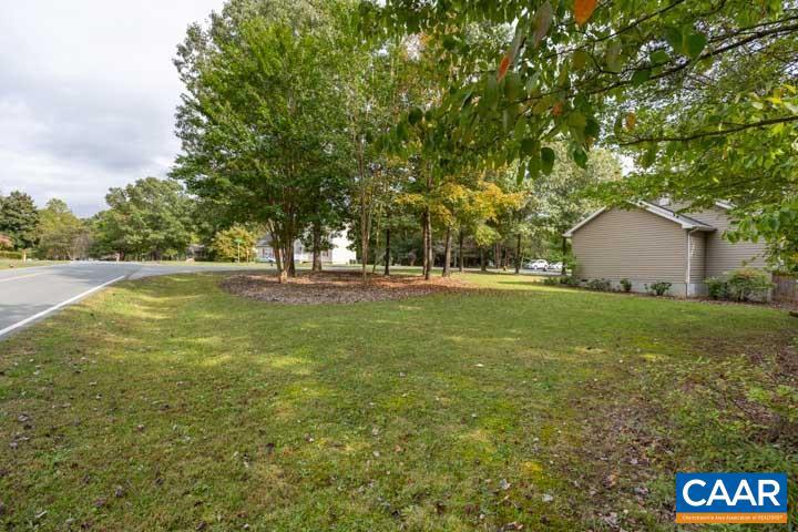 542 JEFFERSON DR, PALMYRA, Virginia 22963, 3 Bedrooms Bedrooms, ,2 BathroomsBathrooms,Residential,For sale,542 JEFFERSON DR,657688 MLS # 657688