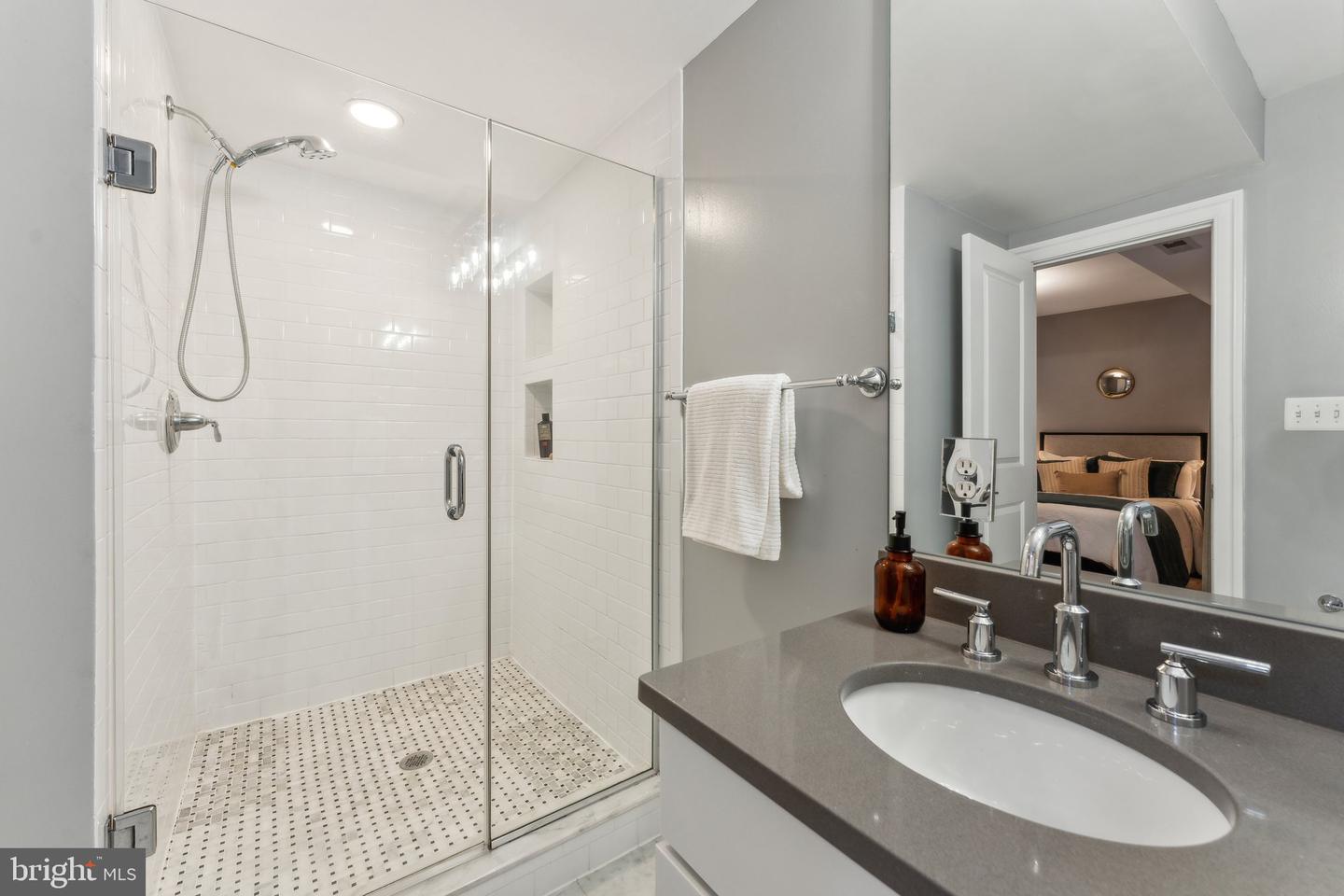 1449 HARVARD ST NW #7, WASHINGTON, District Of Columbia 20009, 2 Bedrooms Bedrooms, ,2 BathroomsBathrooms,Residential,For sale,1449 HARVARD ST NW #7,DCDC2163830 MLS # DCDC2163830