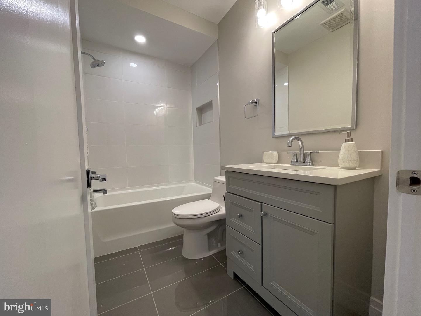 1102 STAPLES ST NE #1, WASHINGTON, District Of Columbia 20002, 3 Bedrooms Bedrooms, ,2 BathroomsBathrooms,Residential,For sale,1102 STAPLES ST NE #1,DCDC2163832 MLS # DCDC2163832