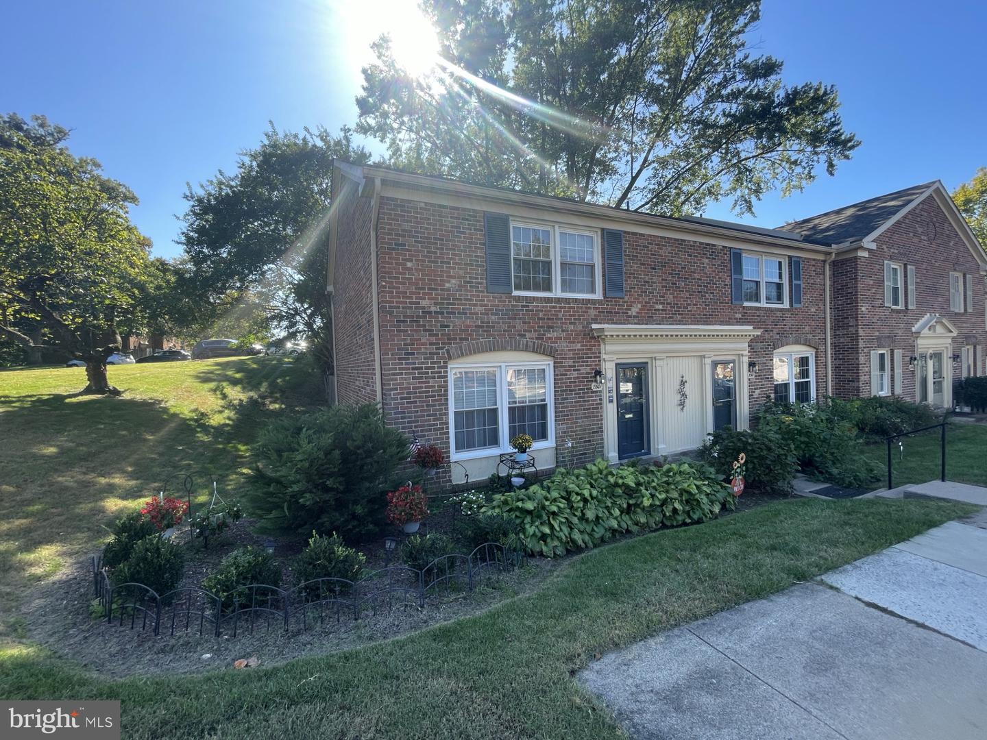 8501 WESTOVER CT #754, SPRINGFIELD, Virginia 22152, 3 Bedrooms Bedrooms, 6 Rooms Rooms,2 BathroomsBathrooms,Residential,For sale,8501 WESTOVER CT #754,VAFX2205824 MLS # VAFX2205824