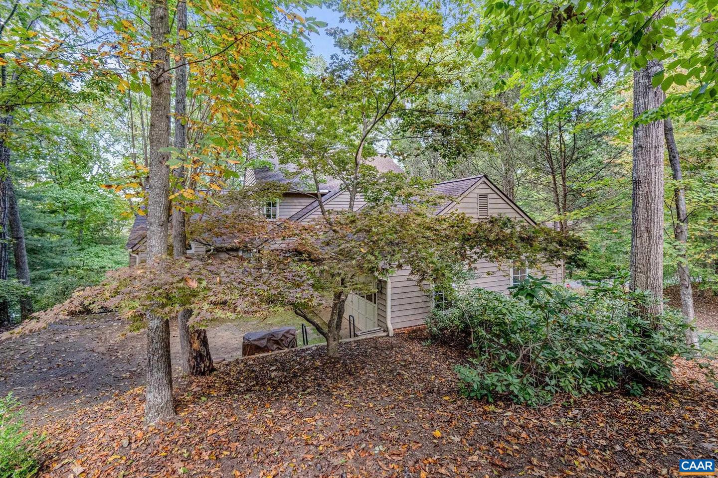 56 HICKORY LN, CHARLOTTESVILLE, Virginia 22911, 3 Bedrooms Bedrooms, ,2 BathroomsBathrooms,Residential,For sale,56 HICKORY LN,657692 MLS # 657692