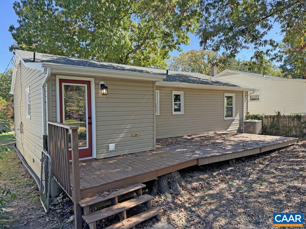 227 DODGE ST, STUARTS DRAFT, Virginia 24477, 3 Bedrooms Bedrooms, ,1 BathroomBathrooms,Residential,For sale,227 DODGE ST,657693 MLS # 657693