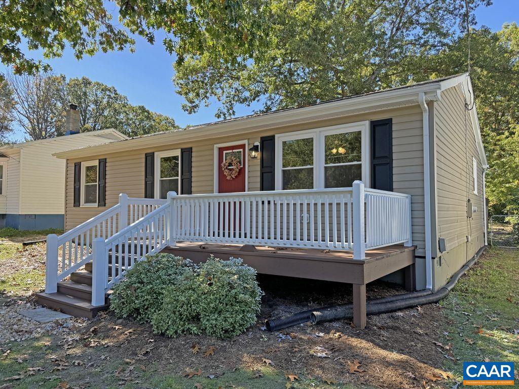 227 DODGE ST, STUARTS DRAFT, Virginia 24477, 3 Bedrooms Bedrooms, ,1 BathroomBathrooms,Residential,For sale,227 DODGE ST,657693 MLS # 657693