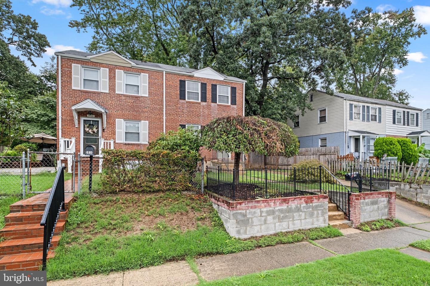 2028 ARLINGTON TER, ALEXANDRIA, Virginia 22303, 2 Bedrooms Bedrooms, ,2 BathroomsBathrooms,Residential,For sale,2028 ARLINGTON TER,VAFX2202746 MLS # VAFX2202746