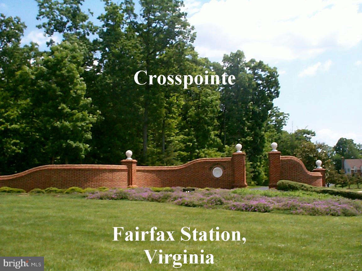 9605 CROSSPOINTE DR, FAIRFAX STATION, Virginia 22039, 4 Bedrooms Bedrooms, ,3 BathroomsBathrooms,Residential,For sale,9605 CROSSPOINTE DR,VAFX2203520 MLS # VAFX2203520