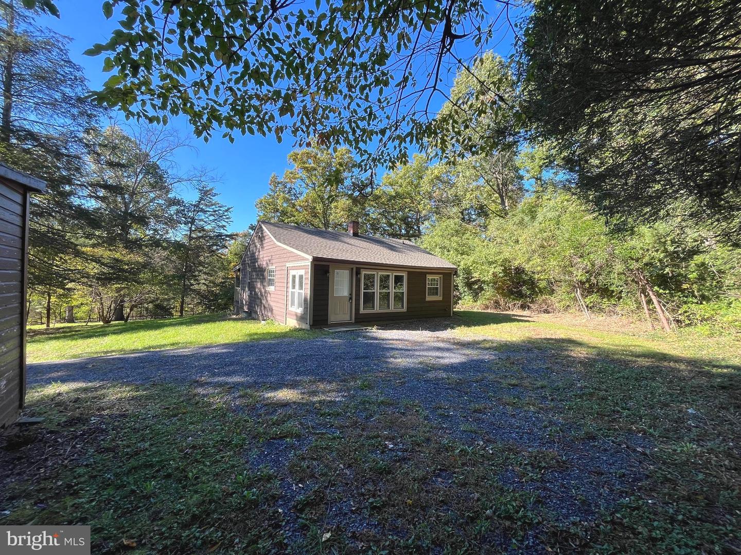 568 CEDAR GROVE RD, WINCHESTER, Virginia 22603, 3 Bedrooms Bedrooms, ,1 BathroomBathrooms,Residential,For sale,568 CEDAR GROVE RD,VAFV2021924 MLS # VAFV2021924