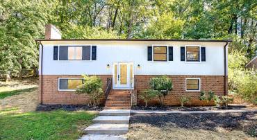 2232 BRANDYWINE DR, CHARLOTTESVILLE, Virginia 22902, 4 Bedrooms Bedrooms, ,3 BathroomsBathrooms,Residential,For sale,2232 BRANDYWINE DR,VACO2000126 MLS # VACO2000126