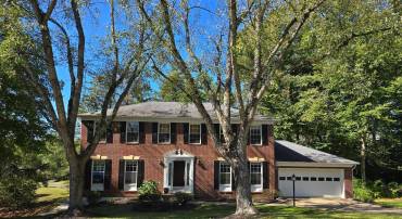 16736 TINTAGEL CT, DUMFRIES, Virginia 22025, 5 Bedrooms Bedrooms, ,2 BathroomsBathrooms,Residential,For sale,16736 TINTAGEL CT,VAPW2080496 MLS # VAPW2080496