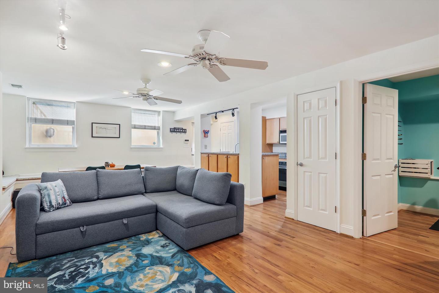 2801 CONNECTICUT AVE NW #15, WASHINGTON, District Of Columbia 20008, 2 Bedrooms Bedrooms, ,1 BathroomBathrooms,Residential,For sale,2801 CONNECTICUT AVE NW #15,DCDC2161772 MLS # DCDC2161772