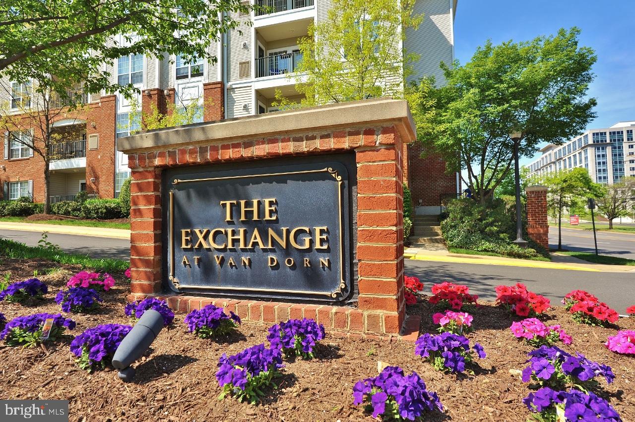 4862 EISENHOWER AVE #162, ALEXANDRIA, Virginia 22304, 1 Bedroom Bedrooms, ,1 BathroomBathrooms,Residential,For sale,4862 EISENHOWER AVE #162,VAAX2038542 MLS # VAAX2038542