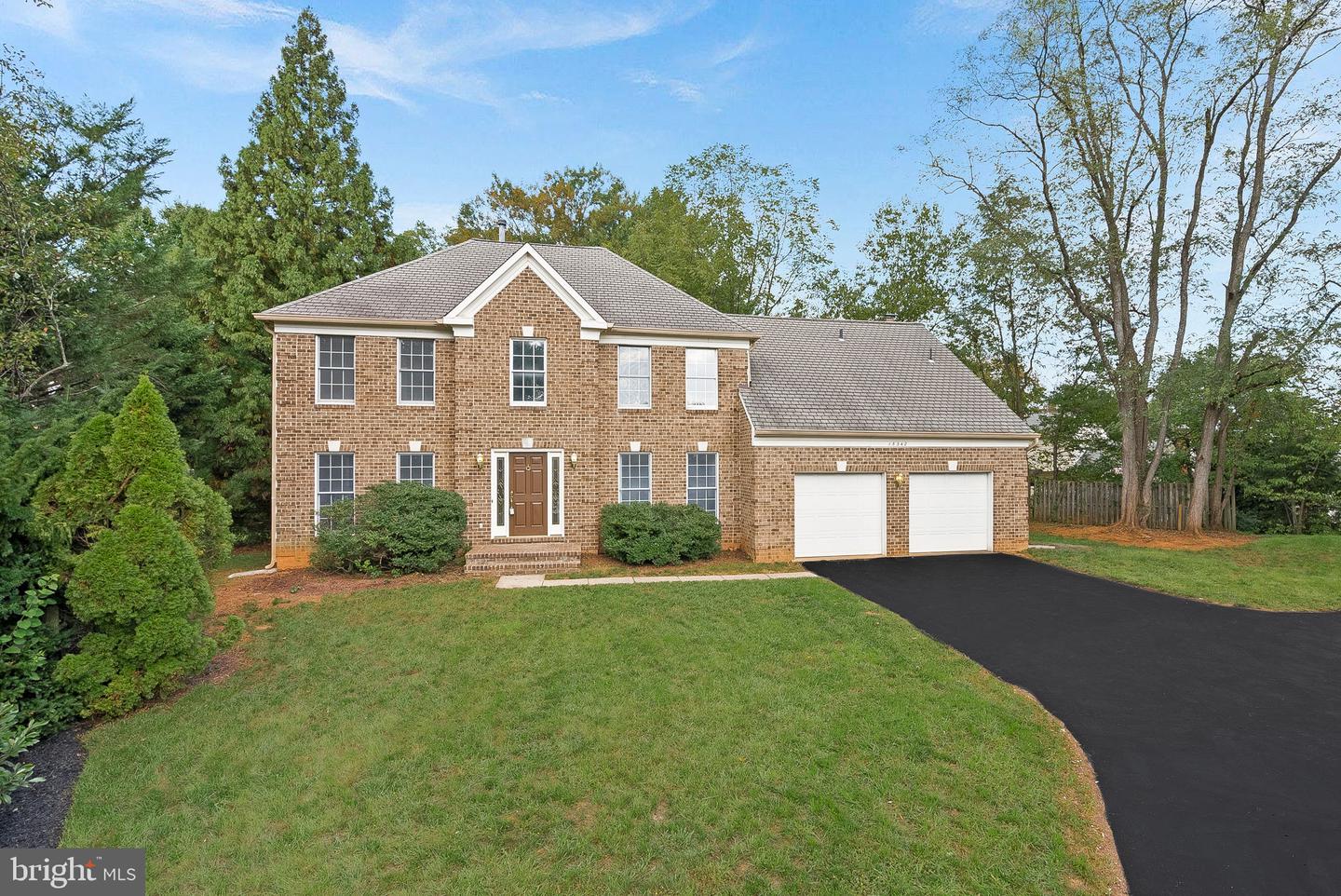 15342 OAKMERE PL, CENTREVILLE, Virginia 20120, 4 Bedrooms Bedrooms, ,2 BathroomsBathrooms,Residential,For sale,15342 OAKMERE PL,VAFX2204726 MLS # VAFX2204726