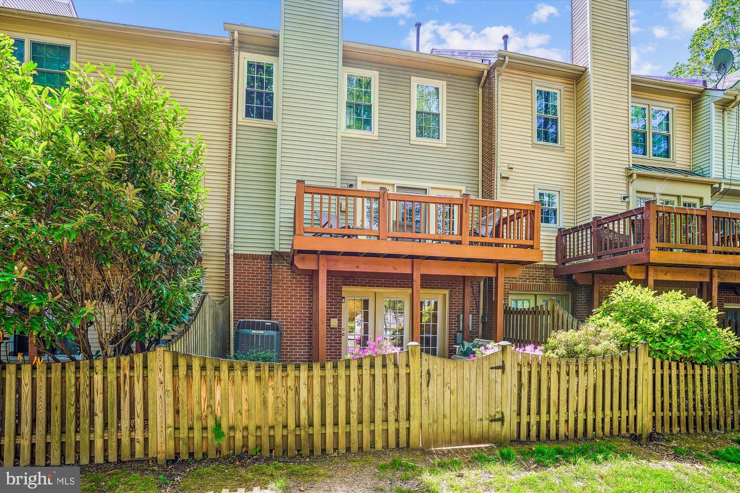 12014 JOHNS PL, FAIRFAX, Virginia 22033, 3 Bedrooms Bedrooms, ,2 BathroomsBathrooms,Residential,For sale,12014 JOHNS PL,VAFX2204760 MLS # VAFX2204760