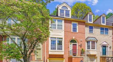 12014 JOHNS PL, FAIRFAX, Virginia 22033, 3 Bedrooms Bedrooms, ,2 BathroomsBathrooms,Residential,For sale,12014 JOHNS PL,VAFX2204760 MLS # VAFX2204760