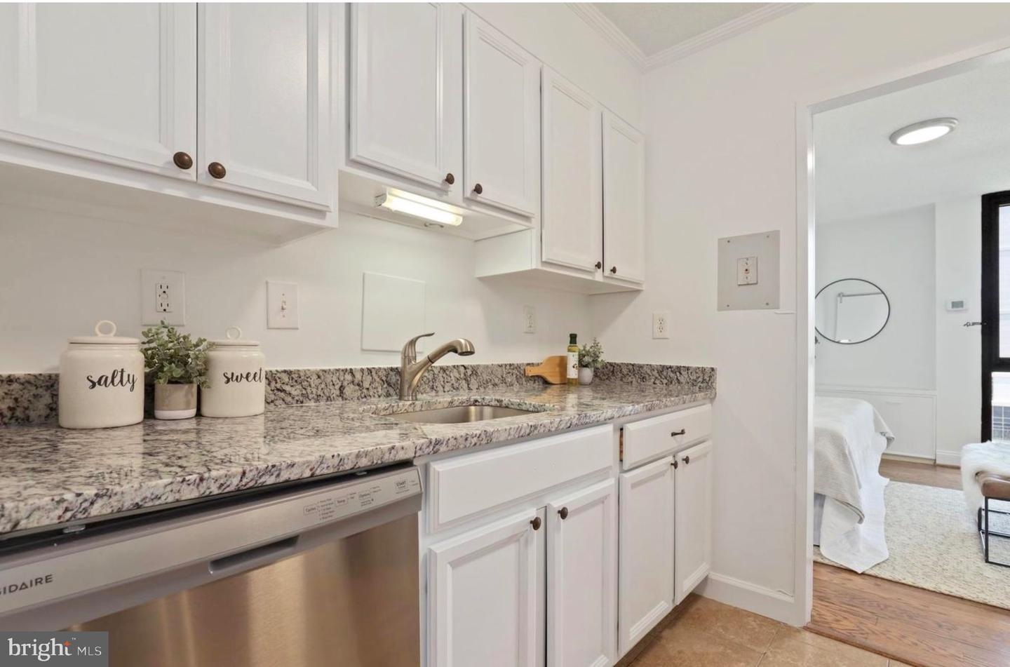 300 M ST SW #N414, WASHINGTON, District Of Columbia 20024, 2 Bedrooms Bedrooms, ,1 BathroomBathrooms,Residential,For sale,300 M ST SW #N414,DCDC2162648 MLS # DCDC2162648