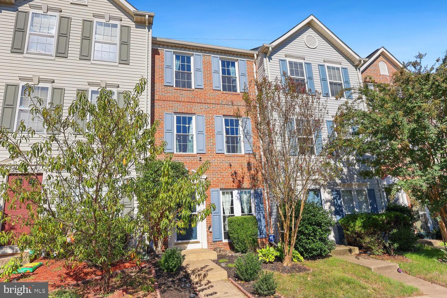 6729 STONE MAPLE TER, CENTREVILLE, Virginia 20121, 3 Bedrooms Bedrooms, 7 Rooms Rooms,3 BathroomsBathrooms,Residential,For sale,6729 STONE MAPLE TER,VAFX2204876 MLS # VAFX2204876