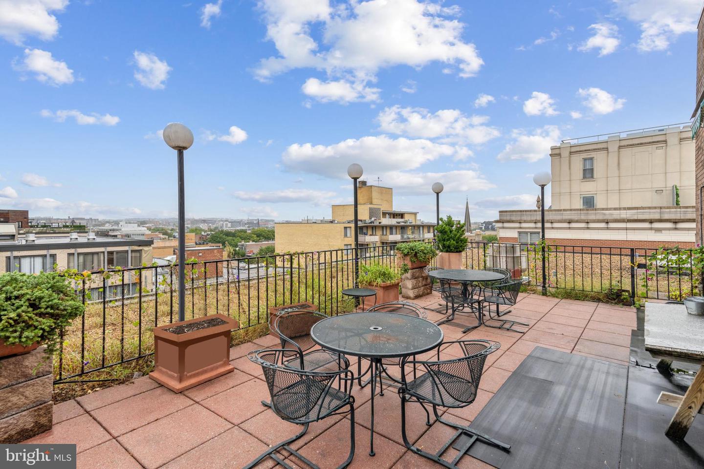 1420 N N ST NW #206, WASHINGTON, District Of Columbia 20005, 1 Bedroom Bedrooms, ,1 BathroomBathrooms,Residential,For sale,1420 N N ST NW #206,DCDC2162828 MLS # DCDC2162828