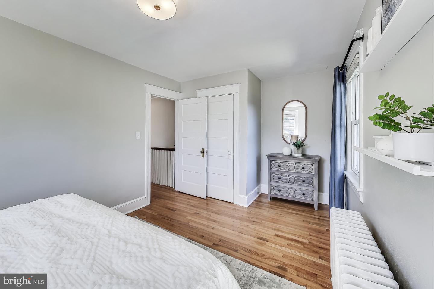 107 E CUSTIS AVE, ALEXANDRIA, Virginia 22301, 3 Bedrooms Bedrooms, ,1 BathroomBathrooms,Residential,For sale,107 E CUSTIS AVE,VAAX2038738 MLS # VAAX2038738