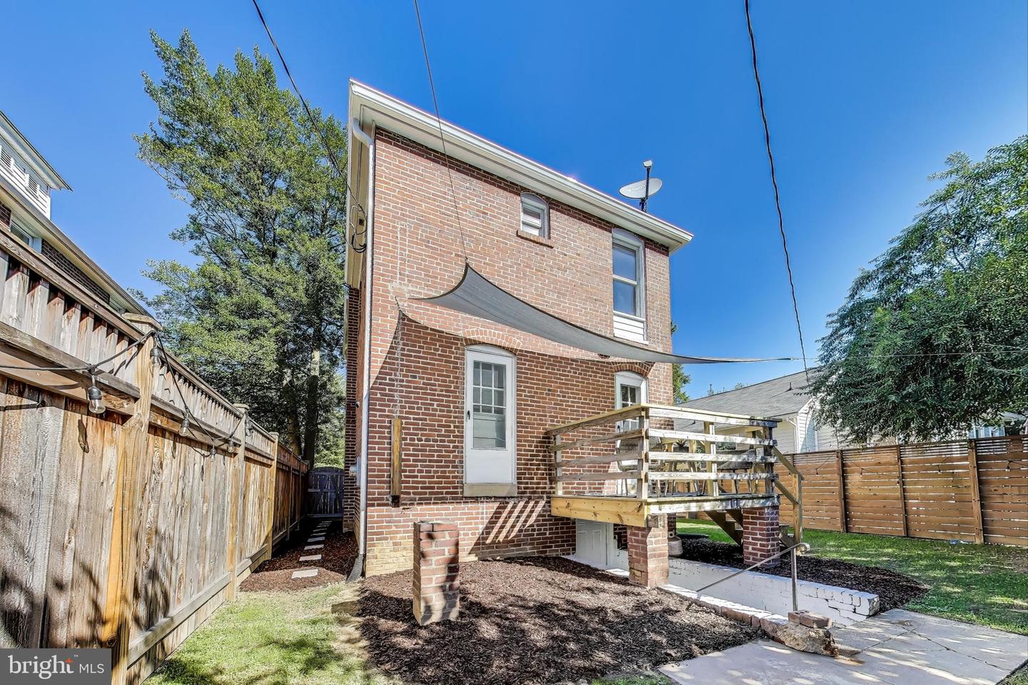 107 E CUSTIS AVE, ALEXANDRIA, Virginia 22301, 3 Bedrooms Bedrooms, ,1 BathroomBathrooms,Residential,For sale,107 E CUSTIS AVE,VAAX2038738 MLS # VAAX2038738