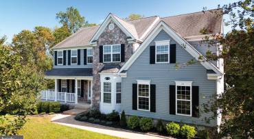 46 RIVER RIDGE LN, FREDERICKSBURG, Virginia 22406, 6 Bedrooms Bedrooms, 11 Rooms Rooms,5 BathroomsBathrooms,Residential,For sale,46 RIVER RIDGE LN,VAST2033444 MLS # VAST2033444