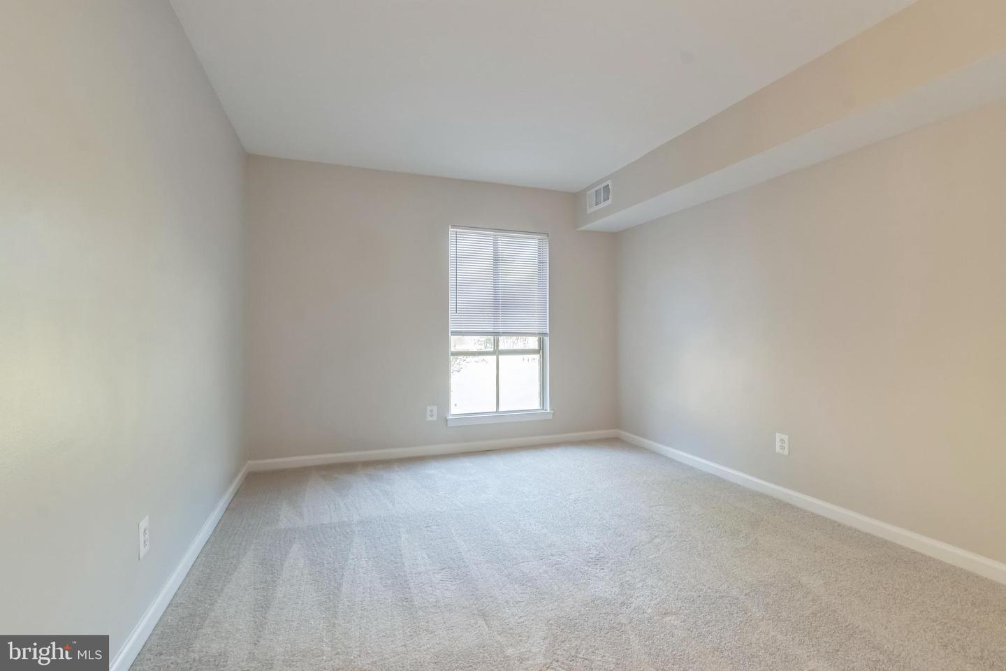 2329 FREETOWN CT #22C, RESTON, Virginia 20191, 3 Bedrooms Bedrooms, ,1 BathroomBathrooms,Residential,For sale,2329 FREETOWN CT #22C,VAFX2205802 MLS # VAFX2205802