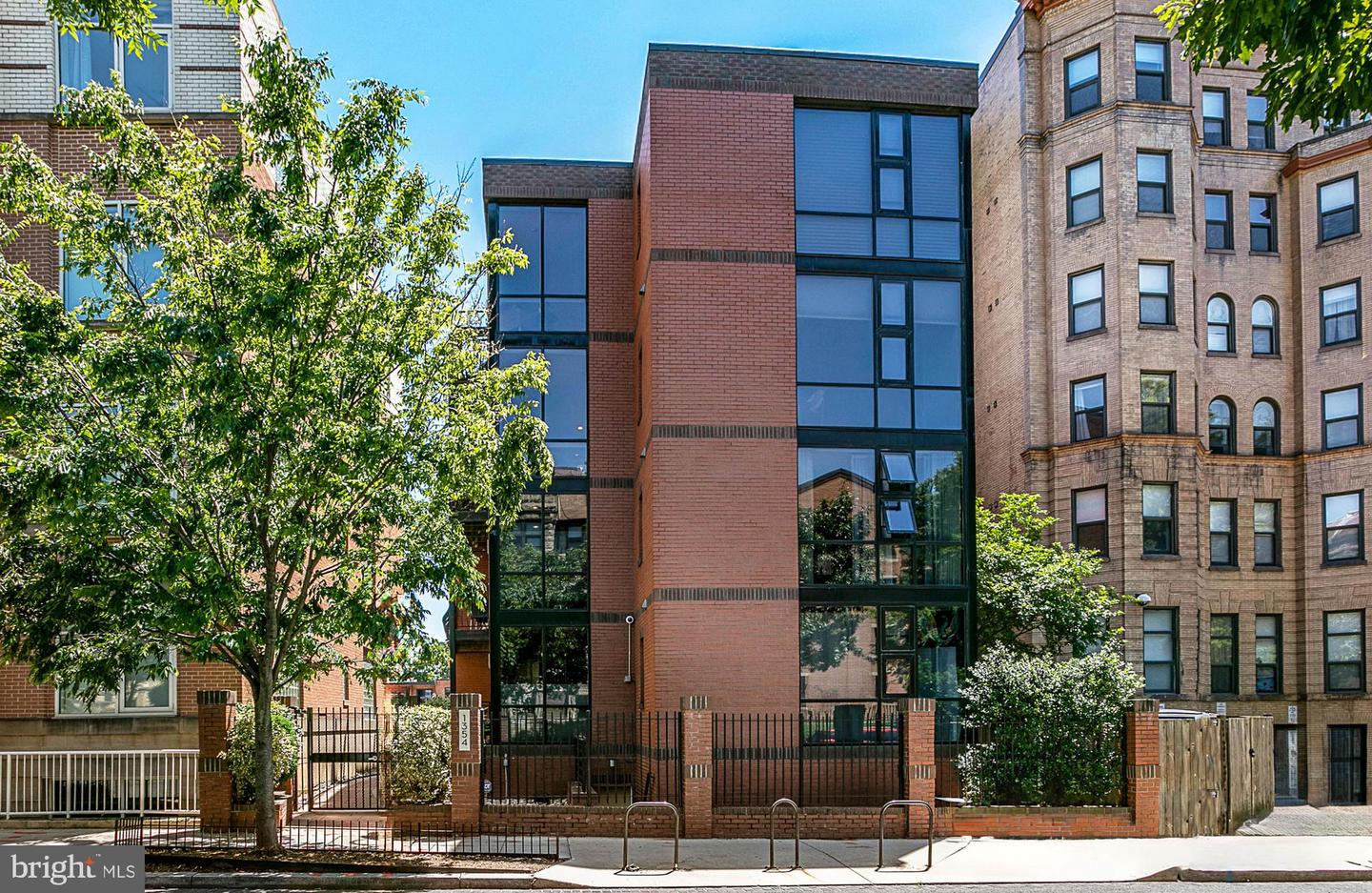 1354 EUCLID ST NW #102B, WASHINGTON, District Of Columbia 20009, 2 Bedrooms Bedrooms, ,2 BathroomsBathrooms,Residential,For sale,1354 EUCLID ST NW #102B,DCDC2163940 MLS # DCDC2163940