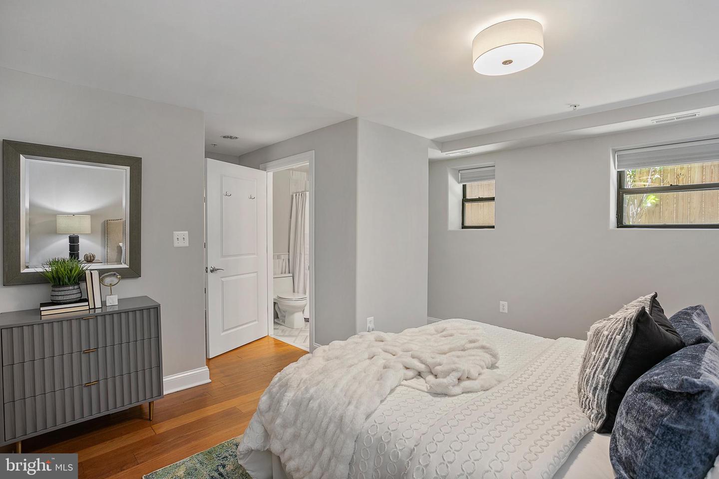 1354 EUCLID ST NW #102B, WASHINGTON, District Of Columbia 20009, 2 Bedrooms Bedrooms, ,2 BathroomsBathrooms,Residential,For sale,1354 EUCLID ST NW #102B,DCDC2163940 MLS # DCDC2163940