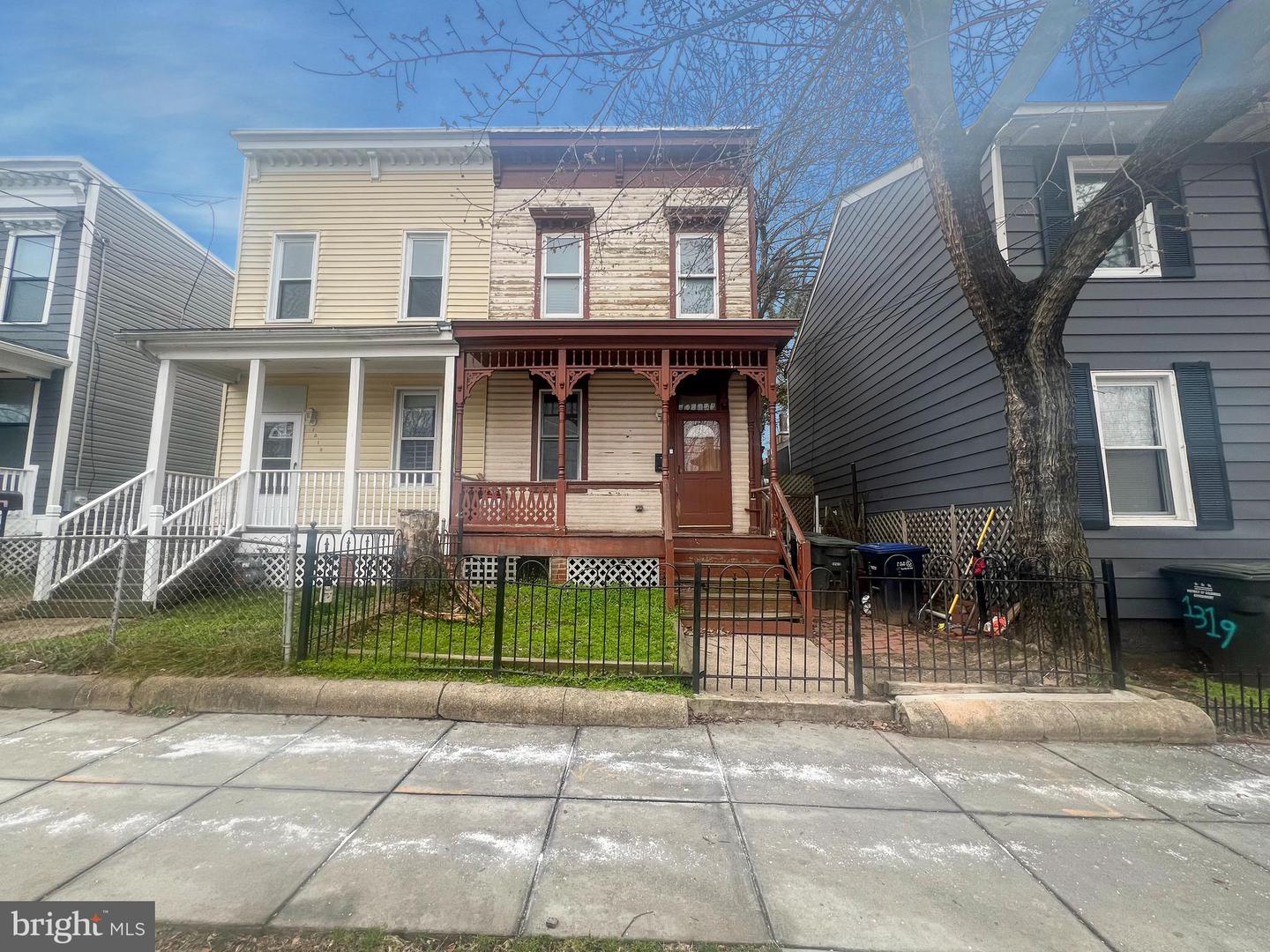 1317 U ST SE, WASHINGTON, District Of Columbia 20020, 3 Bedrooms Bedrooms, ,1 BathroomBathrooms,Residential,For sale,1317 U ST SE,DCDC2129756 MLS # DCDC2129756