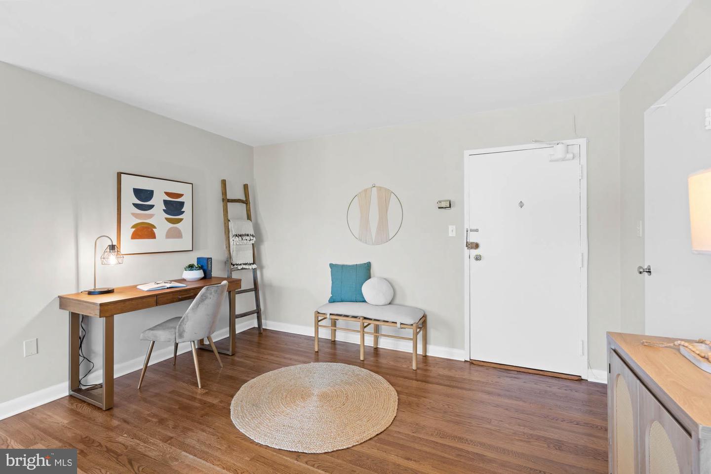 2400 41ST ST NW #514, WASHINGTON, District Of Columbia 20007, 1 Bedroom Bedrooms, ,1 BathroomBathrooms,Residential,For sale,2400 41ST ST NW #514,DCDC2132390 MLS # DCDC2132390