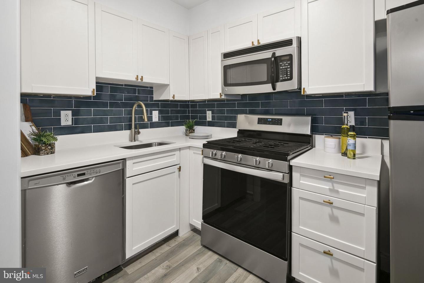 1245 13TH ST NW #105, WASHINGTON, District Of Columbia 20005, 2 Bedrooms Bedrooms, ,2 BathroomsBathrooms,Residential,For sale,1245 13TH ST NW #105,DCDC2153406 MLS # DCDC2153406