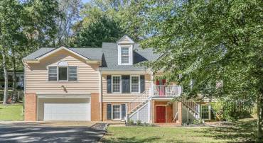 1300 HEATHERBROOK CT, FREDERICKSBURG, Virginia 22407, 3 Bedrooms Bedrooms, ,3 BathroomsBathrooms,Residential,For sale,1300 HEATHERBROOK CT,VASP2027244 MLS # VASP2027244