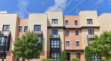 2406 MAIN LINE BLVD #101, ALEXANDRIA, Virginia 22301, 3 Bedrooms Bedrooms, ,2 BathroomsBathrooms,Residential,For sale,2406 MAIN LINE BLVD #101,VAAX2037494 MLS # VAAX2037494