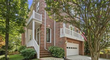 6422 WOOD HAVEN RD, ALEXANDRIA, Virginia 22307, 5 Bedrooms Bedrooms, ,3 BathroomsBathrooms,Residential,For sale,6422 WOOD HAVEN RD,VAFX2203684 MLS # VAFX2203684