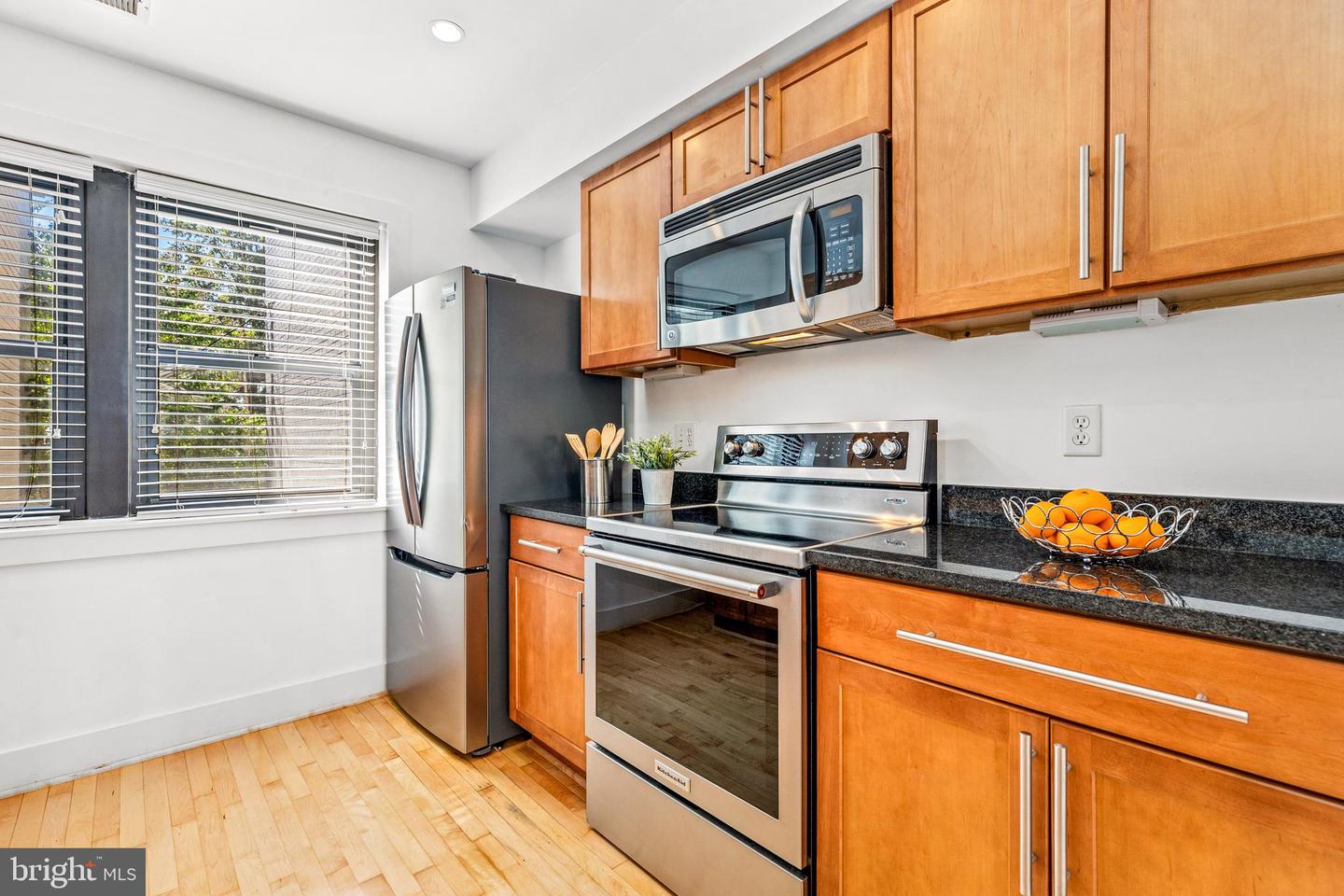 1323 K ST SE #204, WASHINGTON, District Of Columbia 20003, 2 Bedrooms Bedrooms, ,2 BathroomsBathrooms,Residential,For sale,1323 K ST SE #204,DCDC2163430 MLS # DCDC2163430