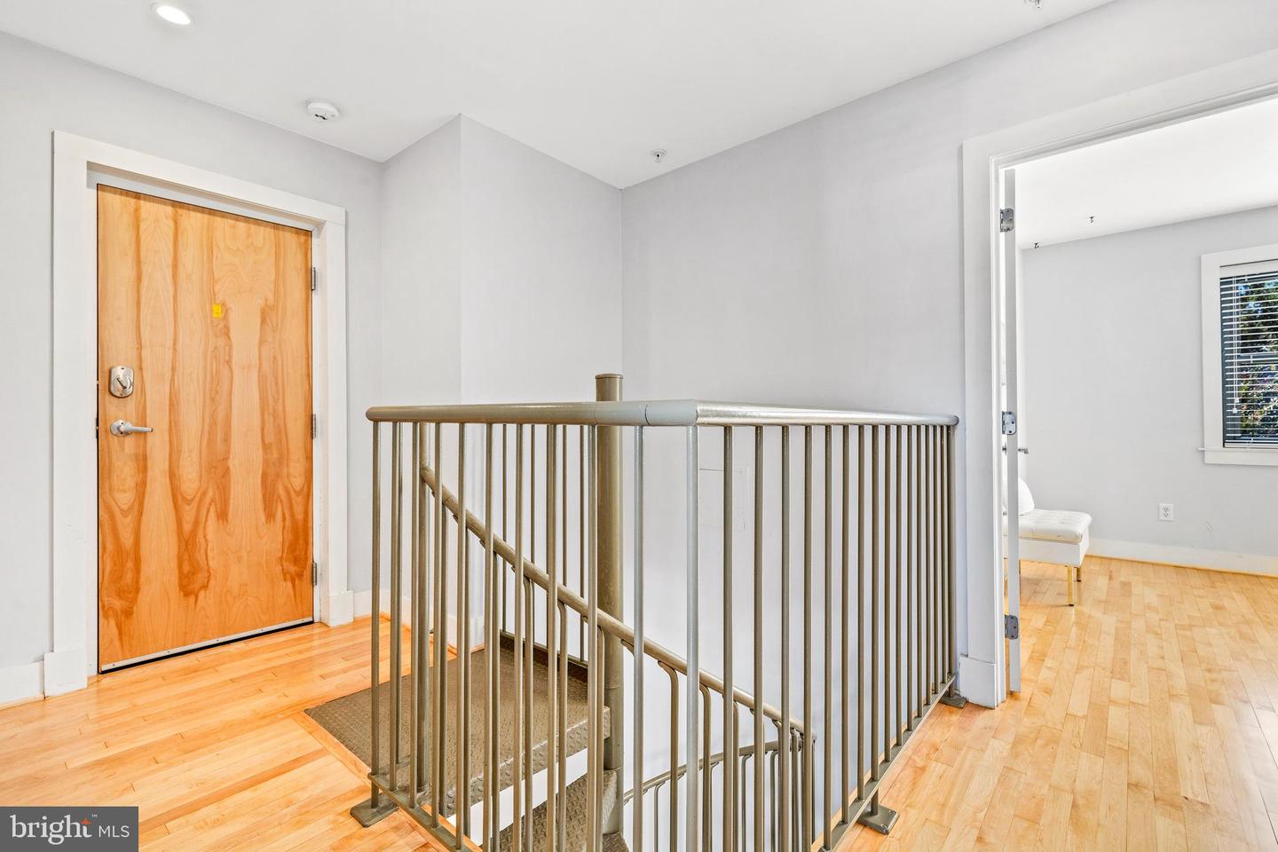 1323 K ST SE #204, WASHINGTON, District Of Columbia 20003, 2 Bedrooms Bedrooms, ,2 BathroomsBathrooms,Residential,For sale,1323 K ST SE #204,DCDC2163430 MLS # DCDC2163430