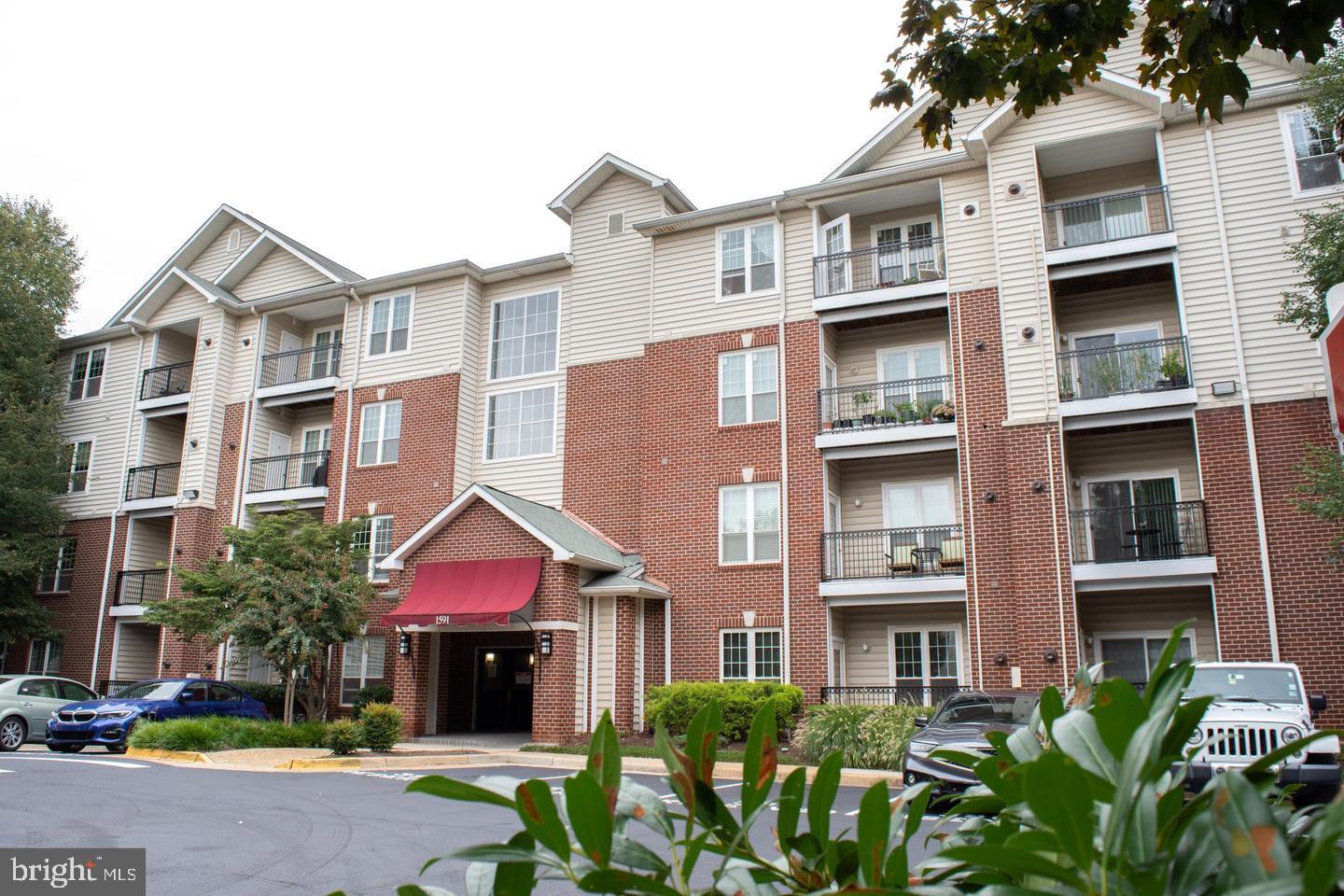 1591 SPRING GATE DR #3113, MCLEAN, Virginia 22102, 2 Bedrooms Bedrooms, ,2 BathroomsBathrooms,Residential,For sale,1591 SPRING GATE DR #3113,VAFX2205666 MLS # VAFX2205666