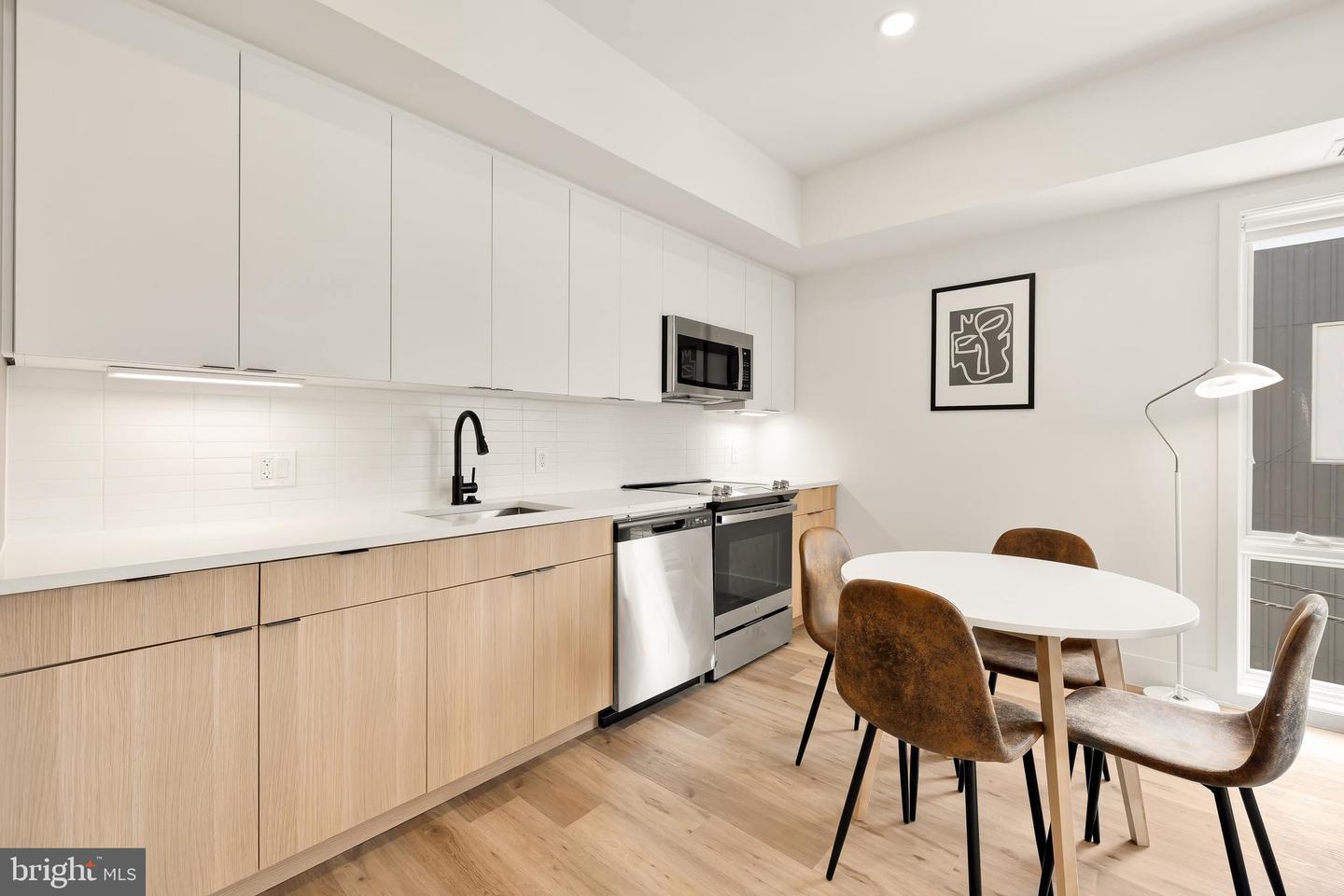 14 P ST NW #103, WASHINGTON, District Of Columbia 20001, 2 Bedrooms Bedrooms, ,1 BathroomBathrooms,Residential,For sale,14 P ST NW #103,DCDC2163764 MLS # DCDC2163764