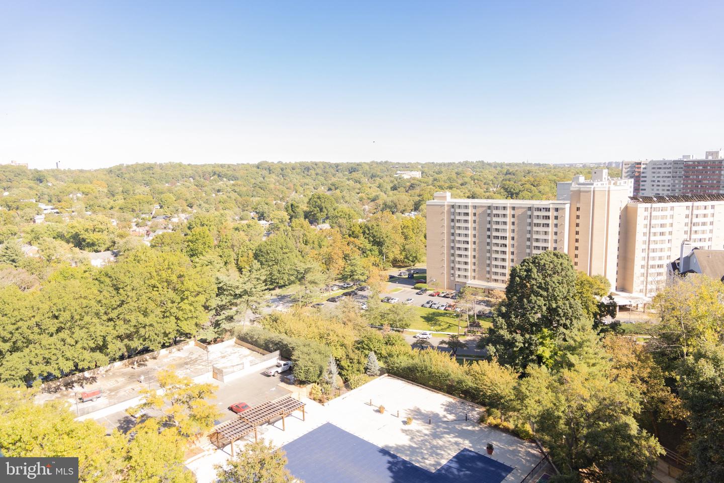 5500 HOLMES RUN PKWY #1207, ALEXANDRIA, Virginia 22304, 1 Bedroom Bedrooms, ,1 BathroomBathrooms,Residential,For sale,5500 HOLMES RUN PKWY #1207,VAAX2038800 MLS # VAAX2038800