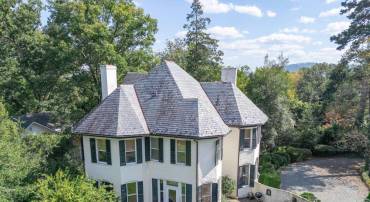 900 RUGBY RD, CHARLOTTESVILLE, Virginia 22903, 5 Bedrooms Bedrooms, ,4 BathroomsBathrooms,Residential,For sale,900 RUGBY RD,657716 MLS # 657716