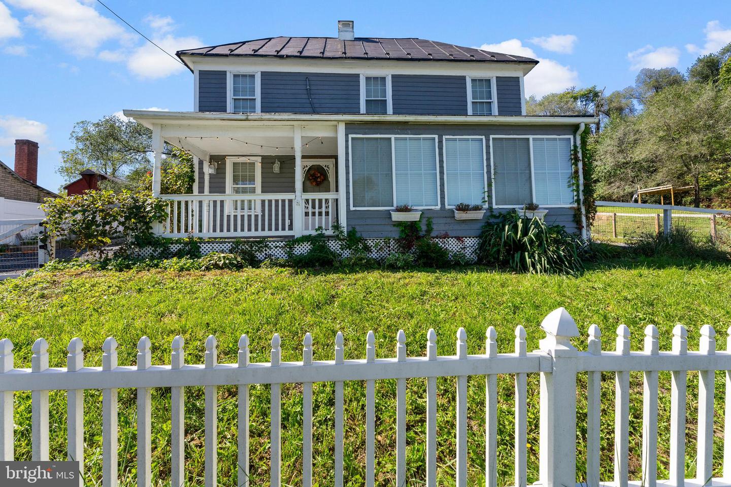 419 GAINESBORO RD, WINCHESTER, Virginia 22603, 4 Bedrooms Bedrooms, ,2 BathroomsBathrooms,Residential,For sale,419 GAINESBORO RD,VAFV2022254 MLS # VAFV2022254