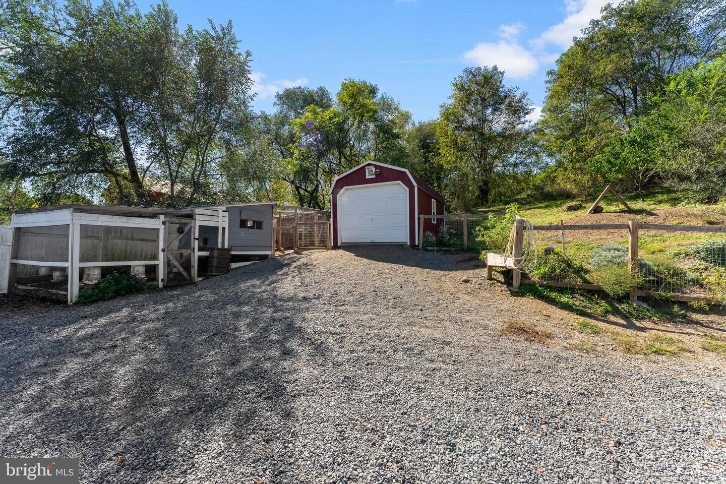 419 GAINESBORO RD, WINCHESTER, Virginia 22603, 4 Bedrooms Bedrooms, ,2 BathroomsBathrooms,Residential,For sale,419 GAINESBORO RD,VAFV2022254 MLS # VAFV2022254