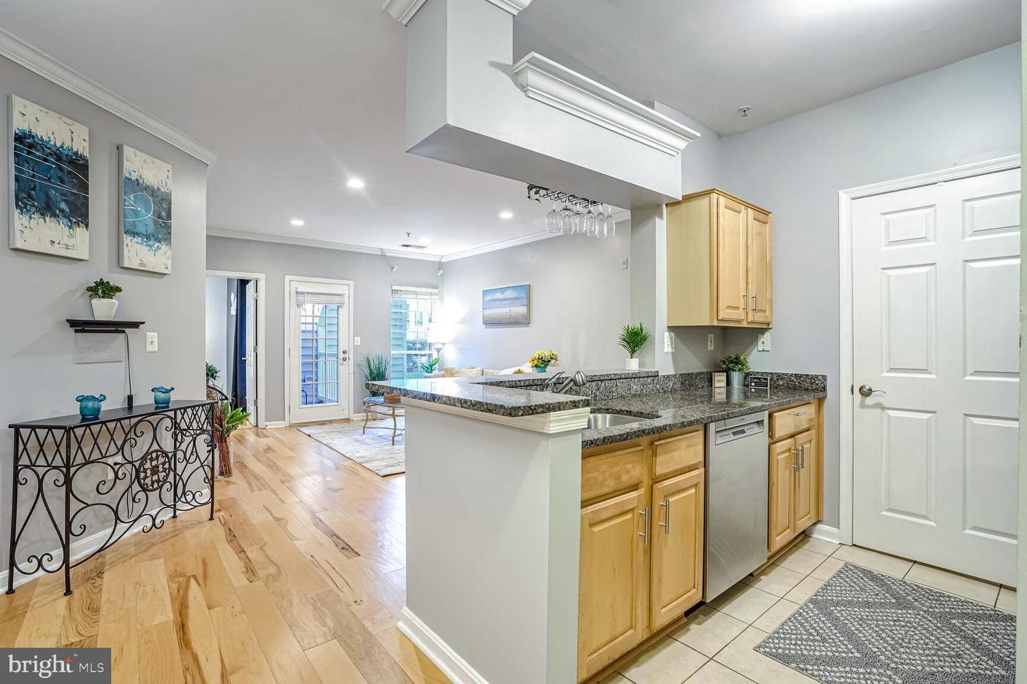 4561 STRUTFIELD LN #3104, ALEXANDRIA, Virginia 22311, 2 Bedrooms Bedrooms, 7 Rooms Rooms,2 BathroomsBathrooms,Residential,For sale,4561 STRUTFIELD LN #3104,VAAX2038820 MLS # VAAX2038820