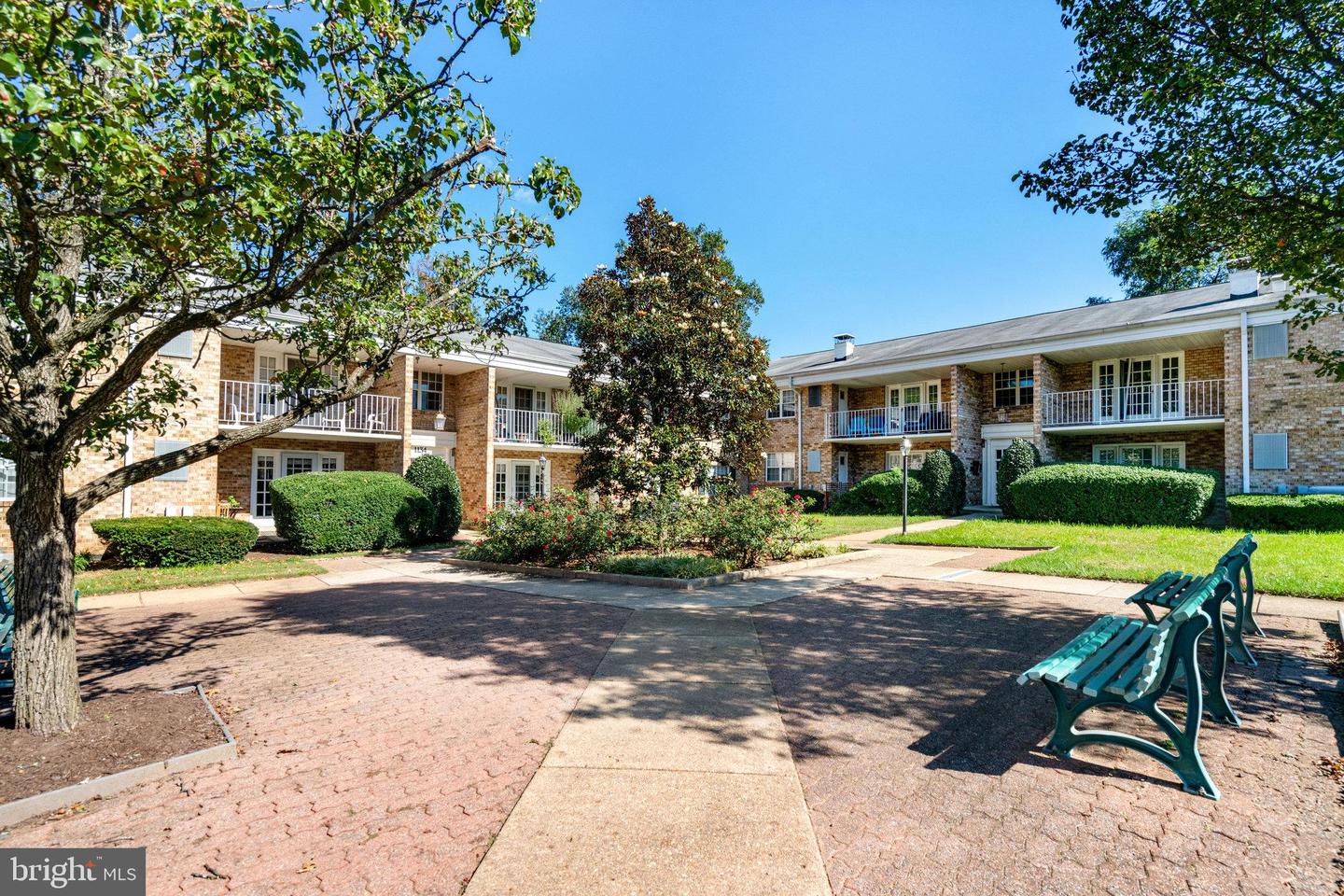 1132 S WASHINGTON ST #204, FALLS CHURCH, Virginia 22046, 1 Bedroom Bedrooms, ,1 BathroomBathrooms,Residential,For sale,1132 S WASHINGTON ST #204,VAFA2002568 MLS # VAFA2002568