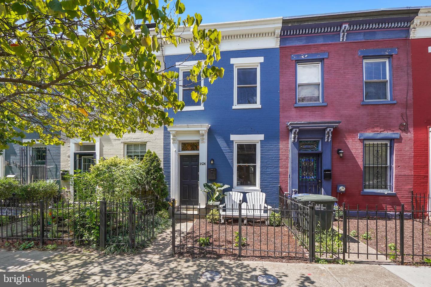 1624 4TH ST NW, WASHINGTON, District Of Columbia 20001, 2 Bedrooms Bedrooms, ,1 BathroomBathrooms,Residential,For sale,1624 4TH ST NW,DCDC2164062 MLS # DCDC2164062