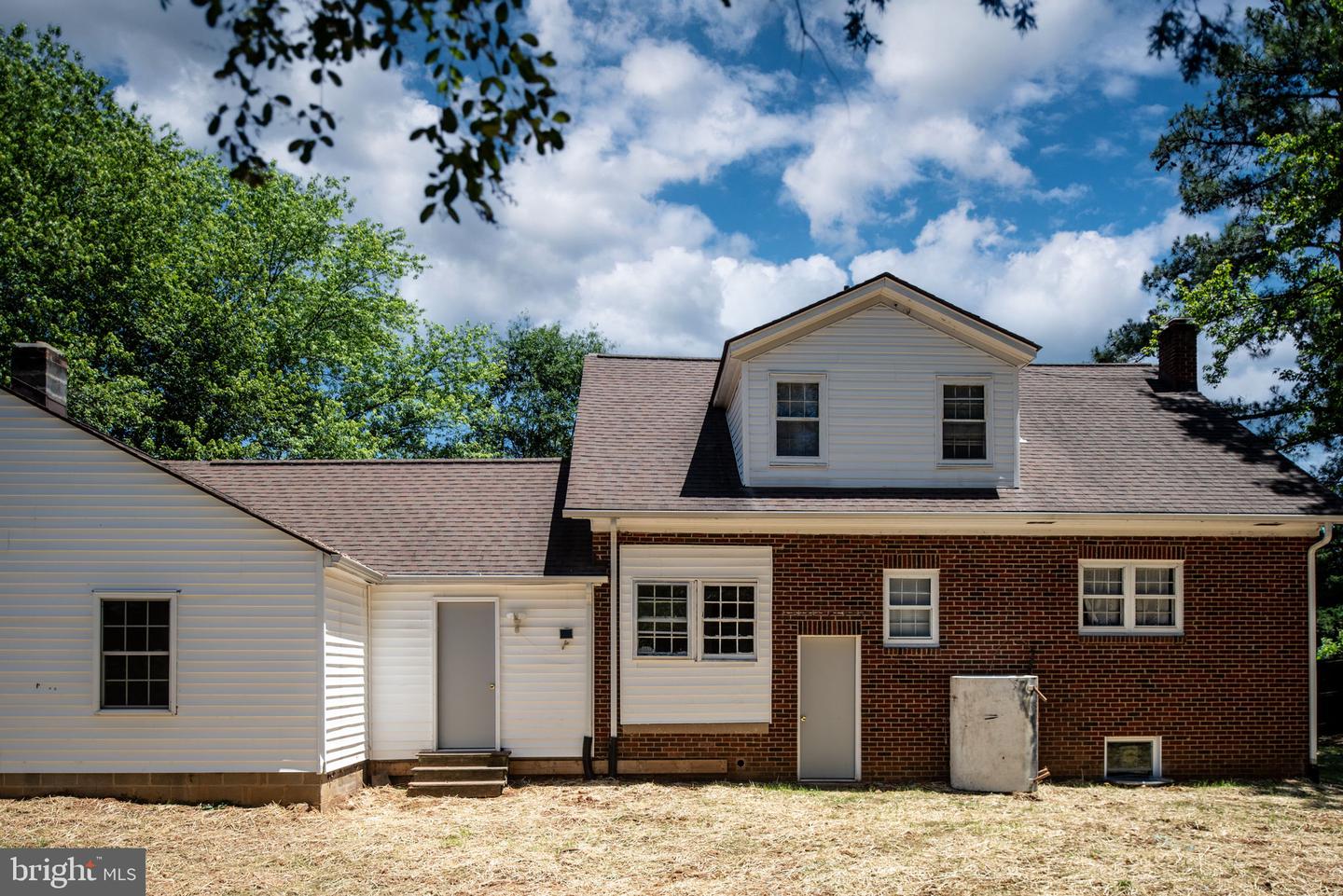 12122 BUCK HALL LN, FREDERICKSBURG, Virginia 22407, 2 Bedrooms Bedrooms, ,2 BathroomsBathrooms,Residential,For sale,12122 BUCK HALL LN,VASP2025468 MLS # VASP2025468