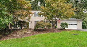 2807 BREE HILL RD, OAKTON, Virginia 22124, 4 Bedrooms Bedrooms, ,2 BathroomsBathrooms,Residential,For sale,2807 BREE HILL RD,VAFX2204724 MLS # VAFX2204724