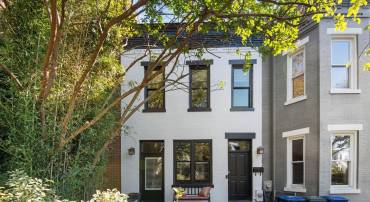 1013 NORTH CAROLINA AVE SE, WASHINGTON, District Of Columbia 20003, 3 Bedrooms Bedrooms, ,1 BathroomBathrooms,Residential,For sale,1013 NORTH CAROLINA AVE SE,DCDC2162746 MLS # DCDC2162746