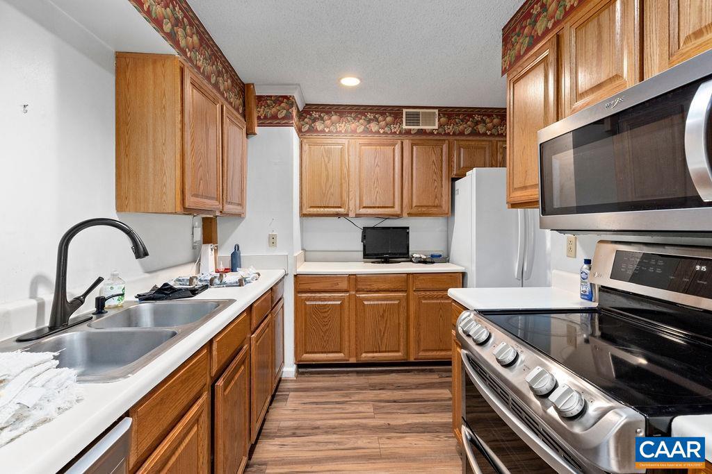 2025 STONE RIDGE CONDOS, WINTERGREEN, Virginia 22967, 3 Bedrooms Bedrooms, ,3 BathroomsBathrooms,Residential,For sale,2025 STONE RIDGE CONDOS,657791 MLS # 657791