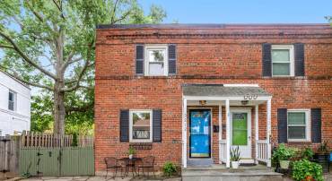 3212 9TH ST S, ARLINGTON, Virginia 22204, 2 Bedrooms Bedrooms, 6 Rooms Rooms,2 BathroomsBathrooms,Residential,For sale,3212 9TH ST S,VAAR2043954 MLS # VAAR2043954