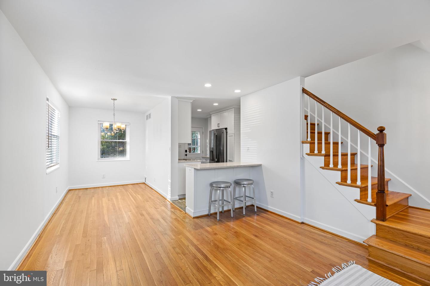 4404 VERMONT AVE, ALEXANDRIA, Virginia 22304, 2 Bedrooms Bedrooms, ,2 BathroomsBathrooms,Residential,For sale,4404 VERMONT AVE,VAAX2038722 MLS # VAAX2038722